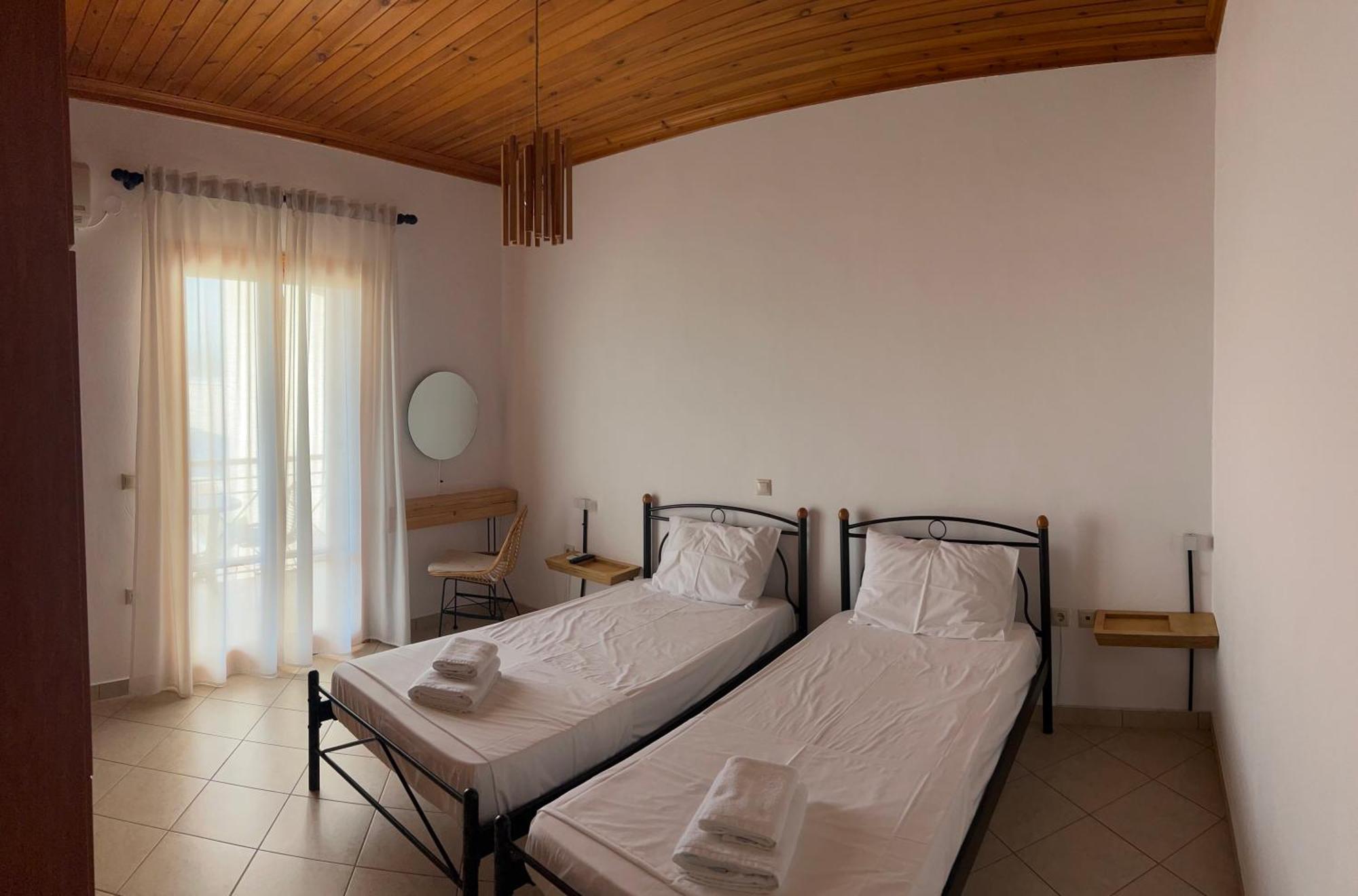 Villa Saint George Nikiana Exterior photo